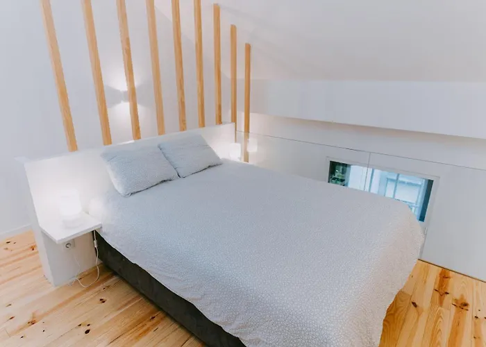 Guestready - Lovely Nook With Mezzanine * Porto